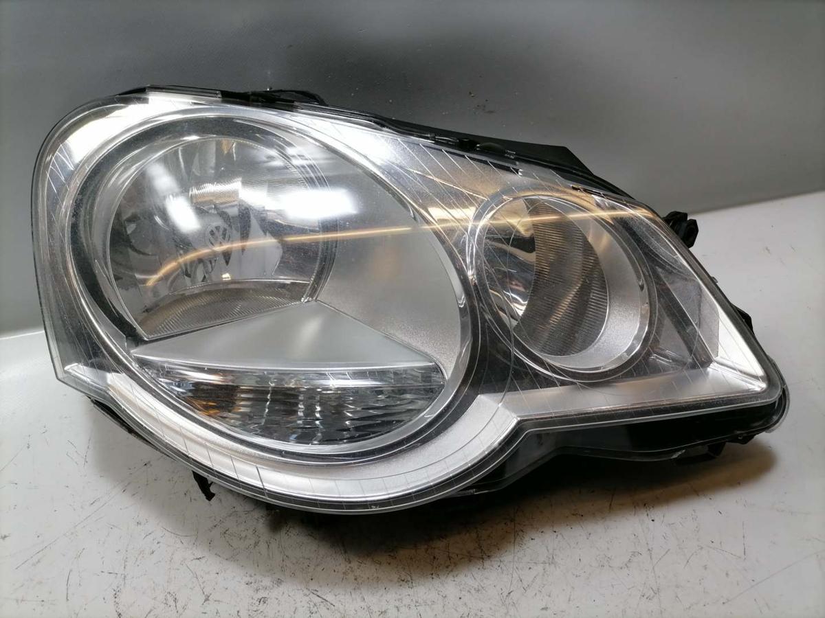 VW Polo 9N3 original Scheinwerfer vorn rechts Halogen Bj.2008